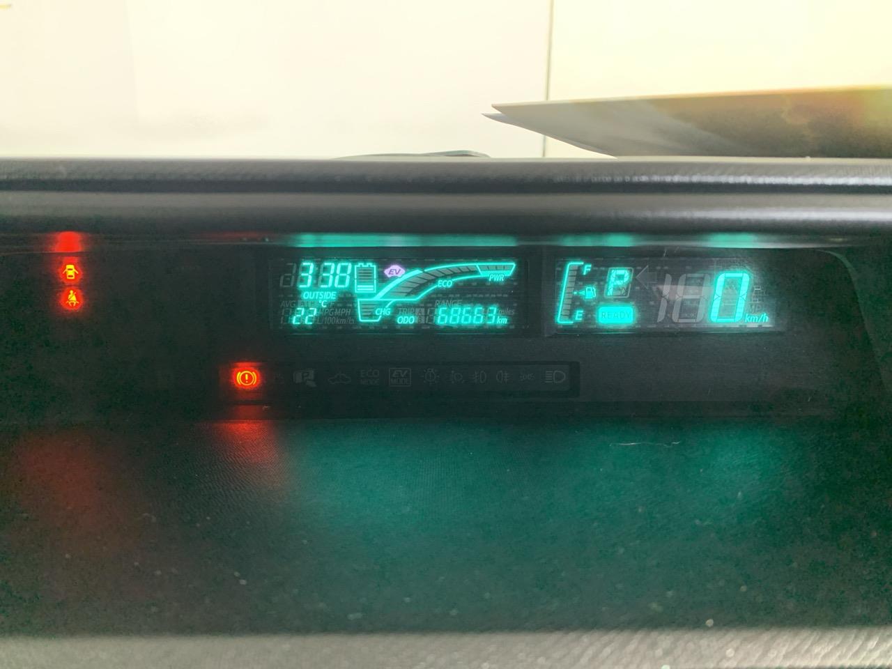 2013 Toyota Aqua S Hatchback HEATED SEATS + PUSH BUTTON START + AUTO LIGHTS