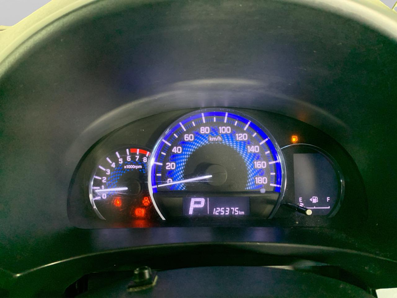 2015 Suzuki Solio  Hatchback POWER SLIDING DOORS + REVERSING CAMERA