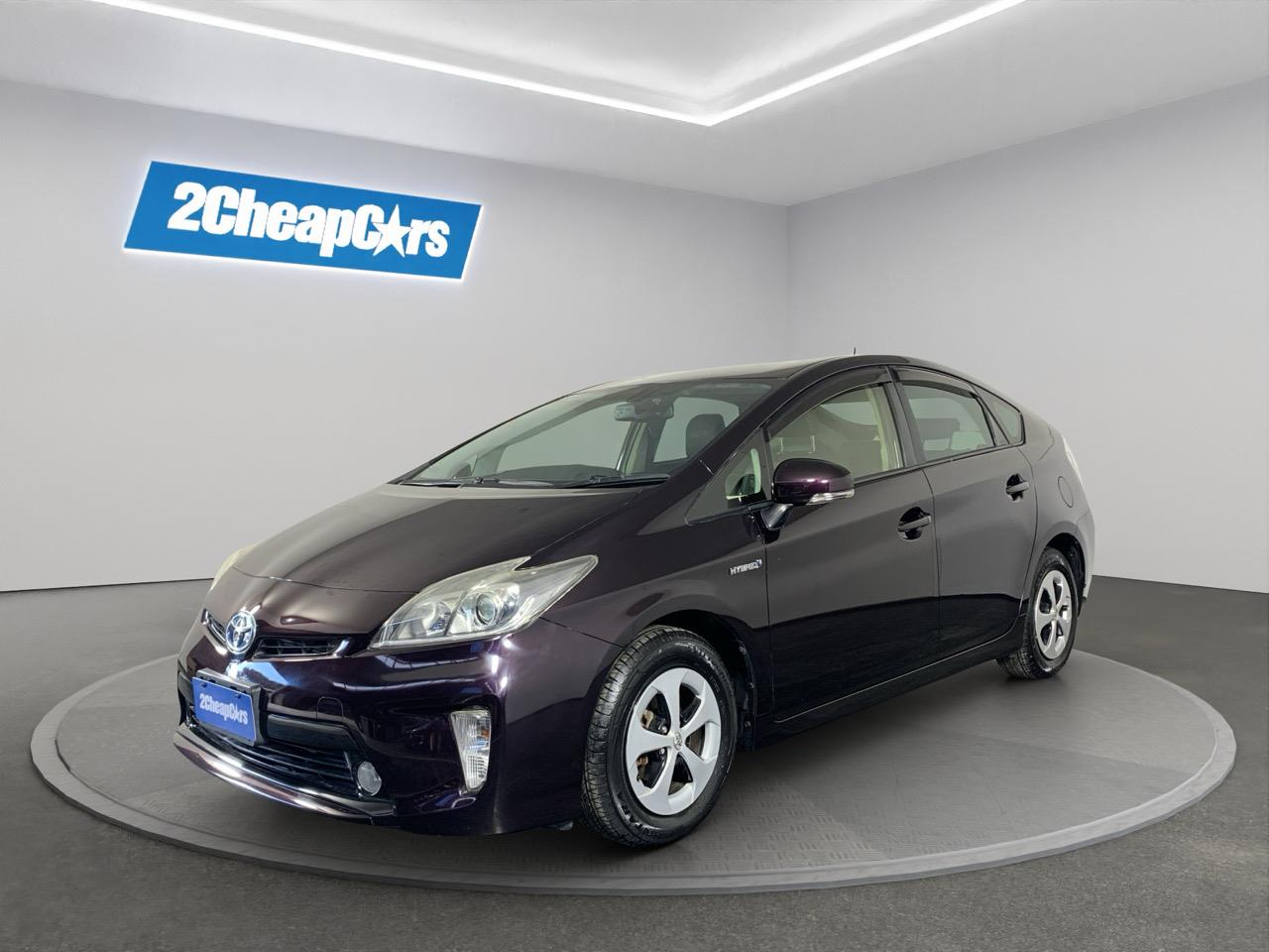 2014 Toyota Prius Hybird Hatchback