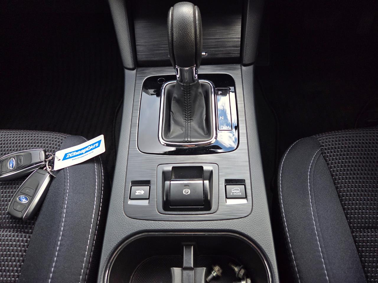 2015 Subaru Outback AWD Eyesight New Shape RV/SUV EYESIGHT + PADDLE SHIFT + AWD