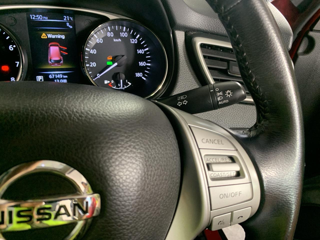 2014 Nissan X-TRAIL 20X 4WD RV/SUV AWD + CRUISE CONTROL + HEATED SEATS