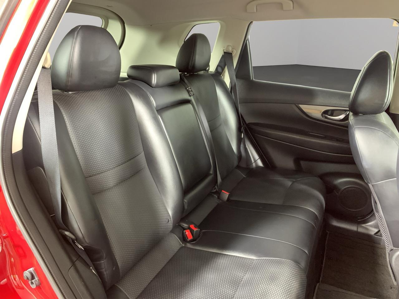 2014 Nissan X-TRAIL 20X 4WD RV/SUV AWD + CRUISE CONTROL + HEATED SEATS