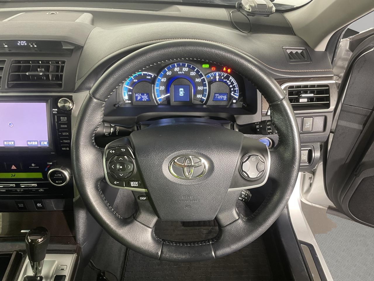 2013 Toyota Camry Hybrid G Package Sedan REVERSING CAMERA + AUTO LIGHTS + CRUISE CONTROL