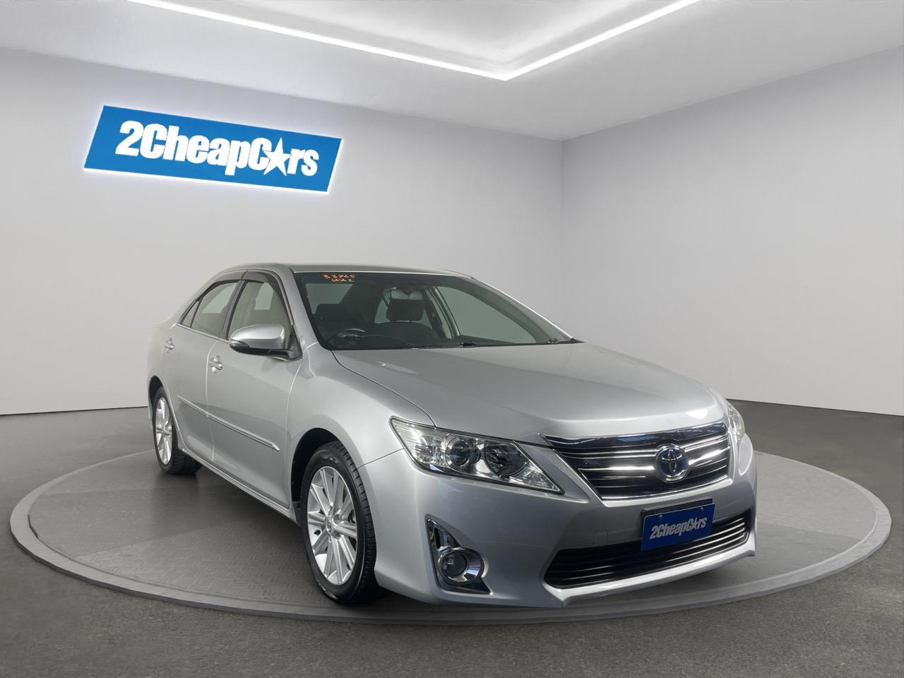 2013 Toyota Camry Hybrid G Package Sedan REVERSING CAMERA + AUTO LIGHTS + CRUISE CONTROL