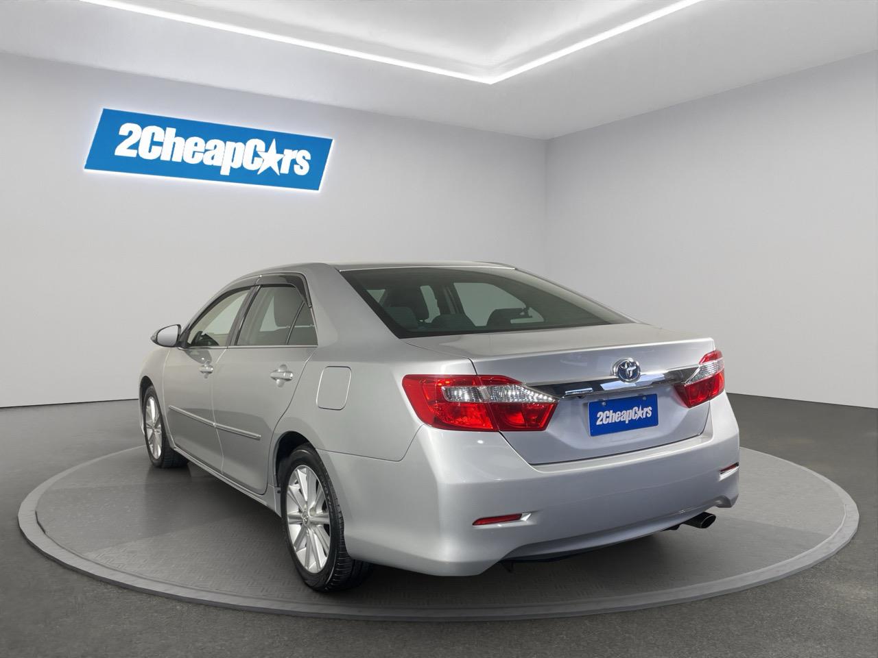 2013 Toyota Camry Hybrid G Package Sedan REVERSING CAMERA + AUTO LIGHTS + CRUISE CONTROL