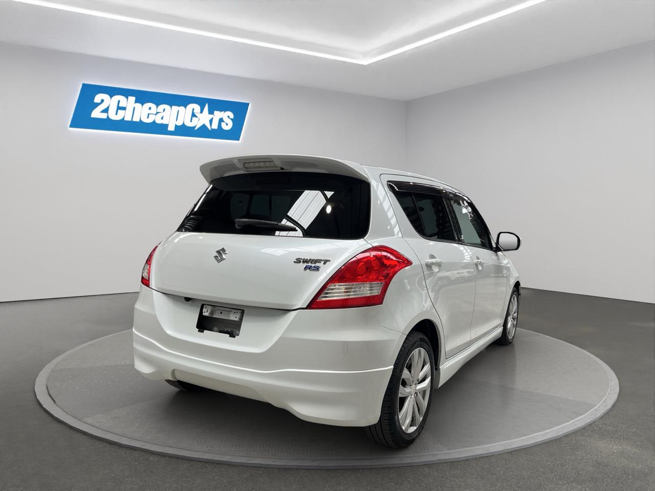 2016 Suzuki Swift  Hatchback SEE US FOR FINANCE! BUY NOW PAY IN 6 MONTHS!*