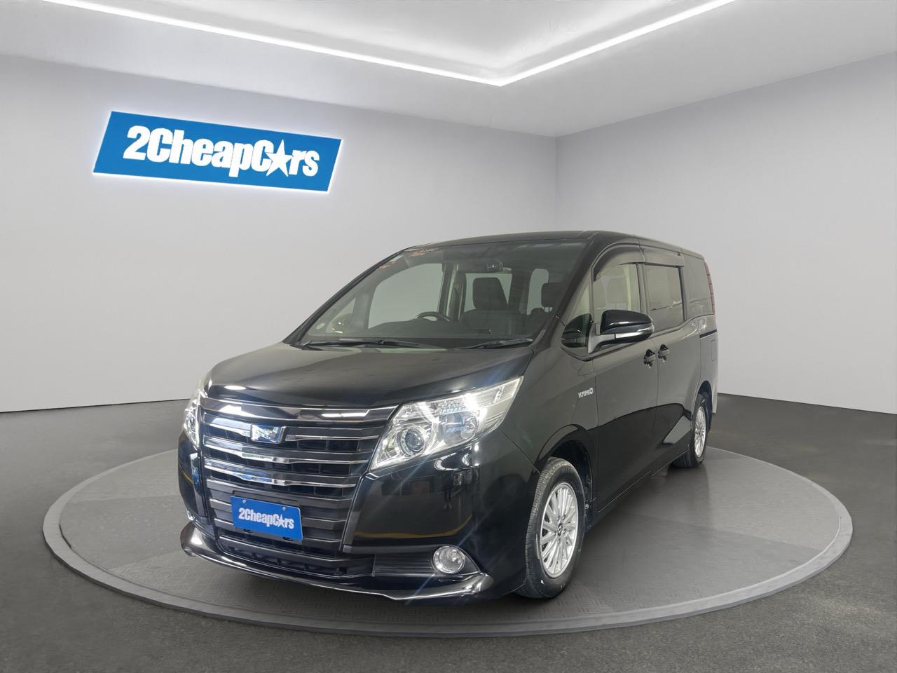 2014 Toyota Noah Hybrid G People Mover