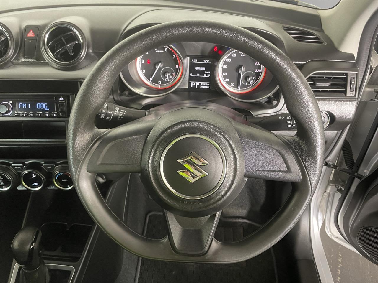 2018 Suzuki Swift XG Hatchback LOW KM + PUSH START + HEATED SEAT