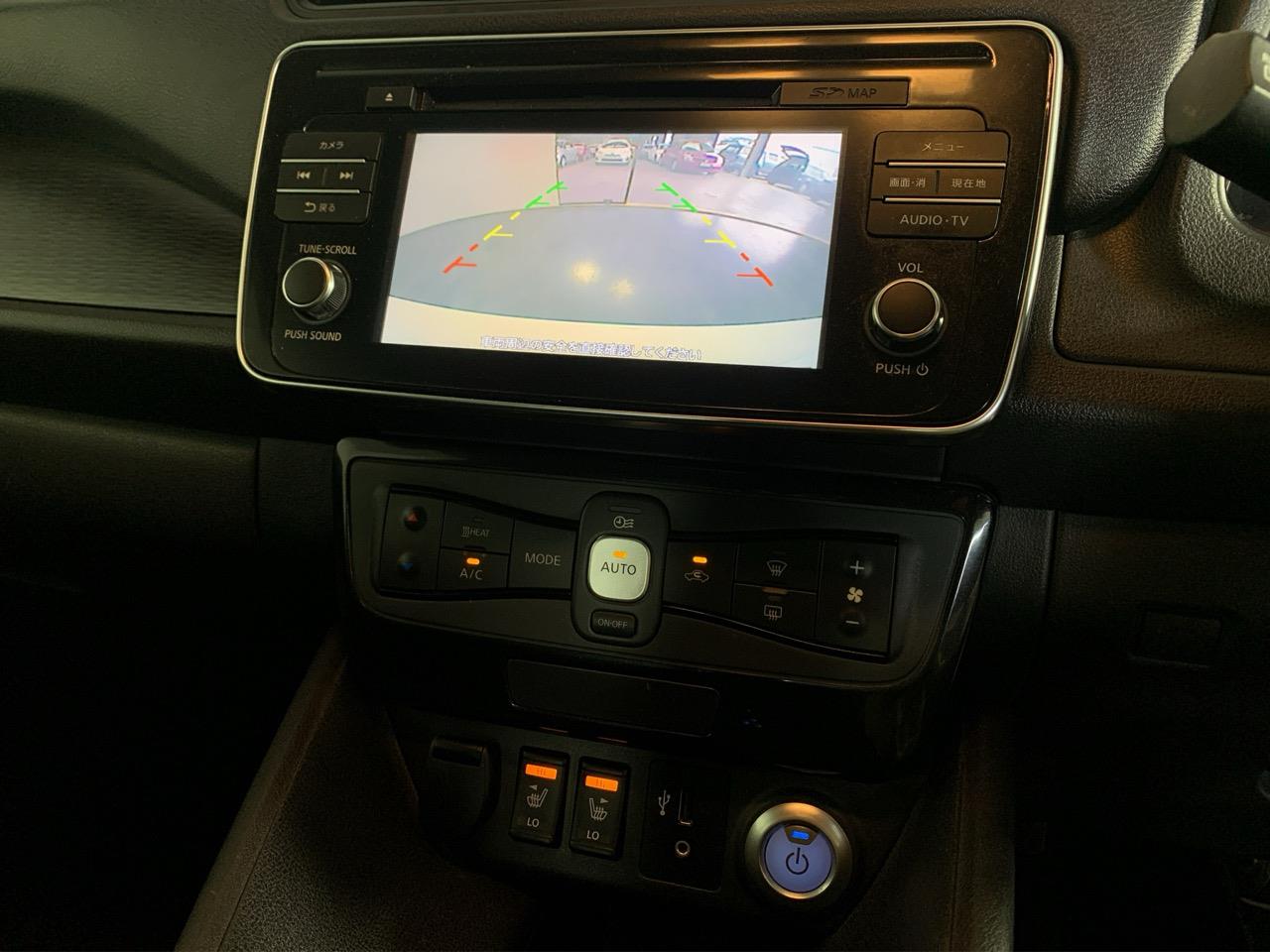 2018 Nissan Leaf X Hatchback LOW KMS + CRUISE CONTROL + HEATED SEATS