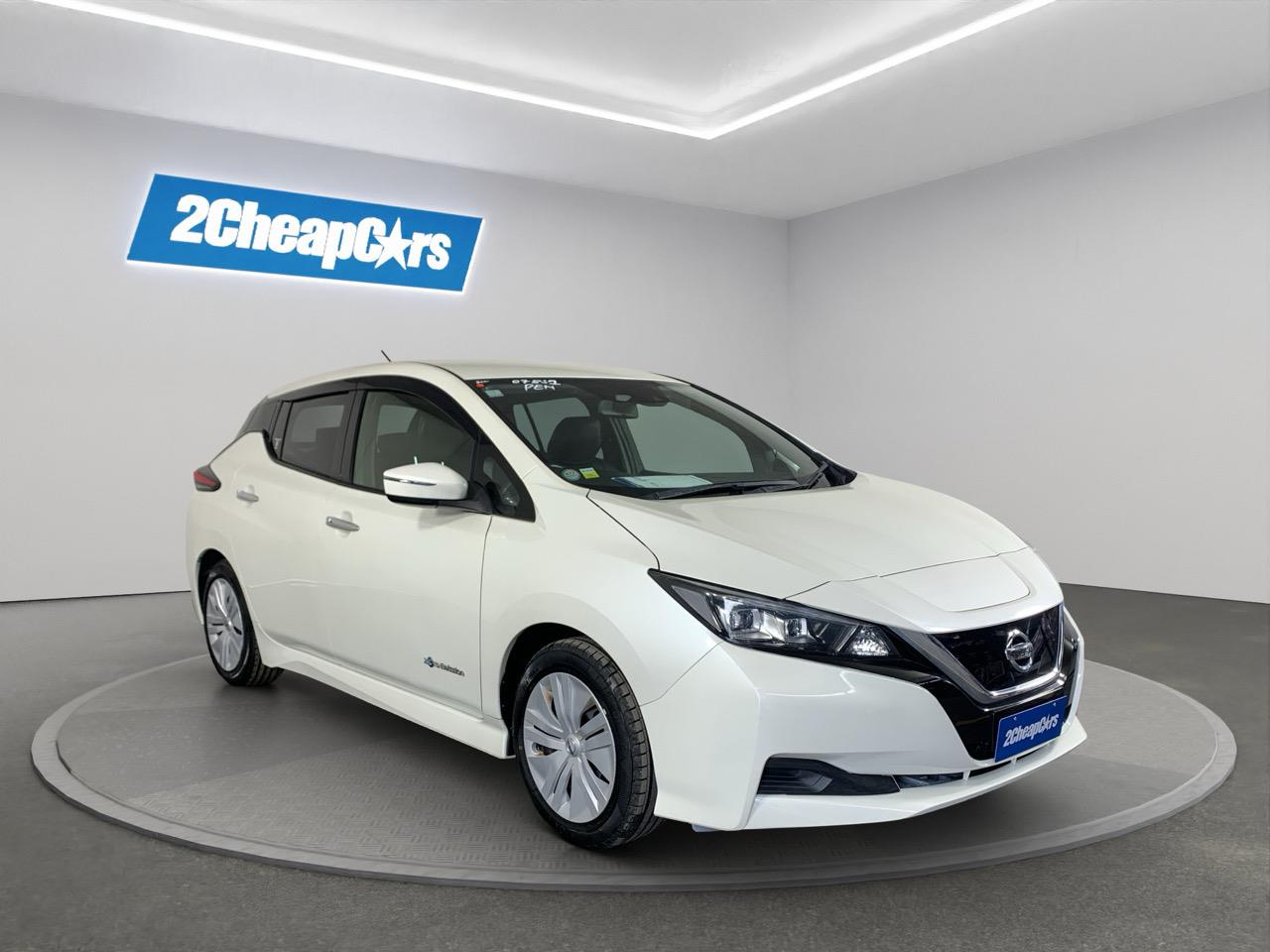 2018 Nissan Leaf X Hatchback LOW KMS + CRUISE CONTROL + HEATED SEATS