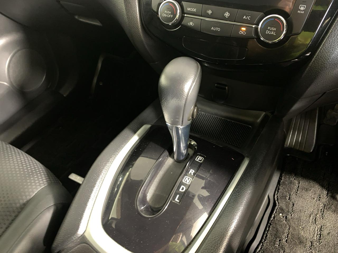 2014 Nissan X-TRAIL 4WD 7 SEATER RV/SUV AWD + HEATED SEATS + CRUISE CONTROL