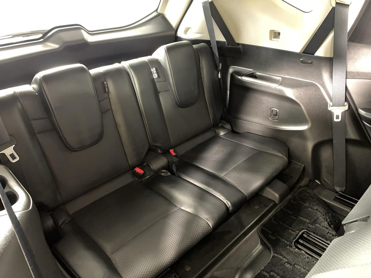 2014 Nissan X-TRAIL 4WD 7 SEATER RV/SUV AWD + HEATED SEATS + CRUISE CONTROL