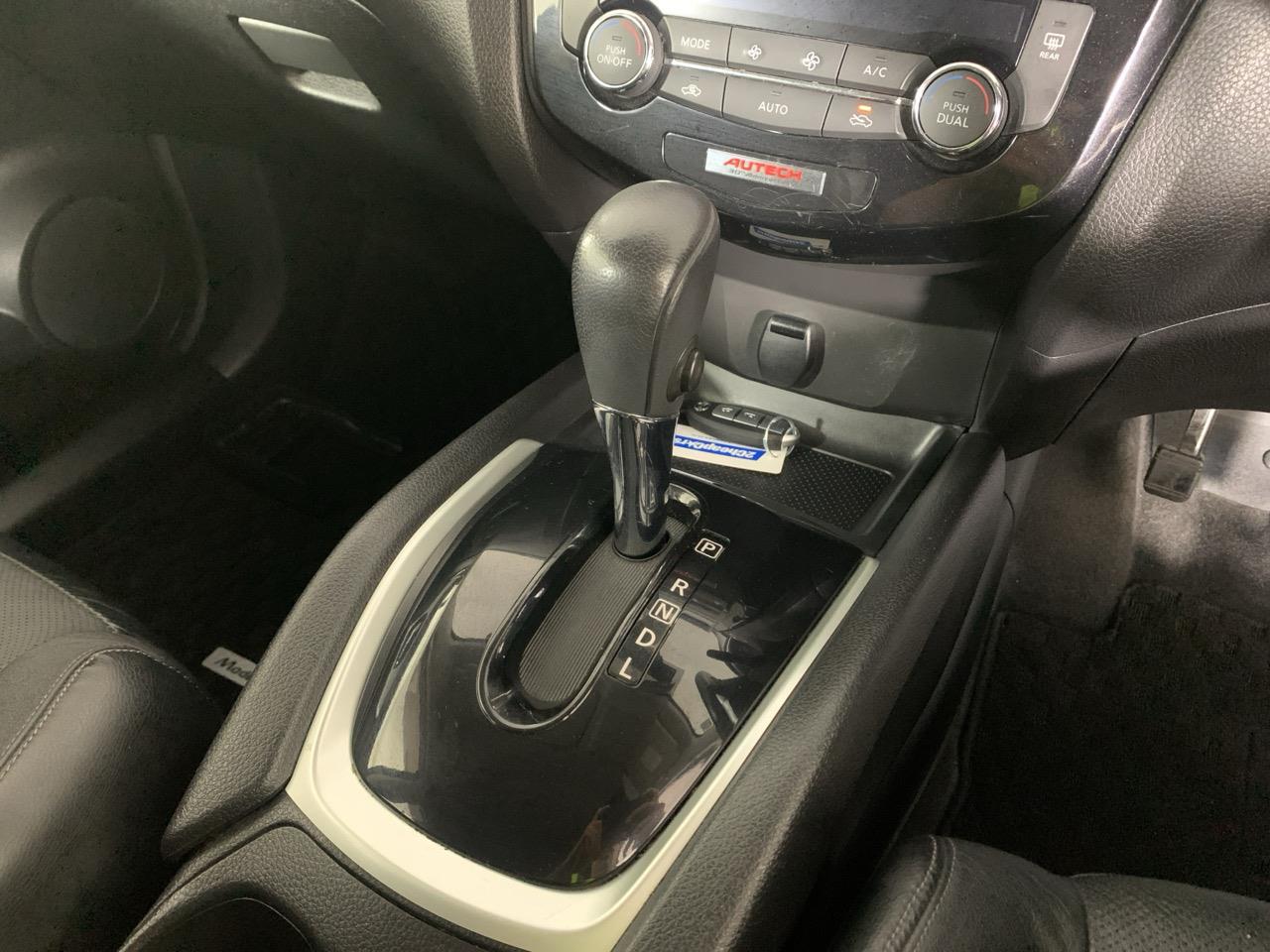 2016 Nissan X-TRAIL 20XT 7 Seater RV/SUV LOW KMS + REVESING CAMERA + PARKING SENSORS 