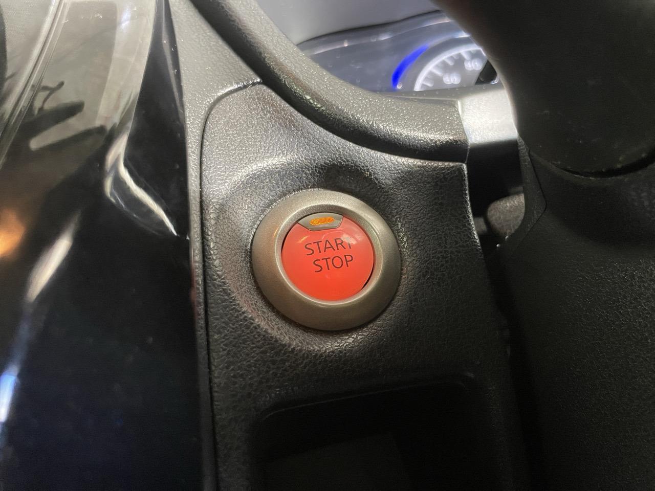 2017 Nissan Note e-power Hatchback LOW KM + AUTO LIGHTS + PUSH START