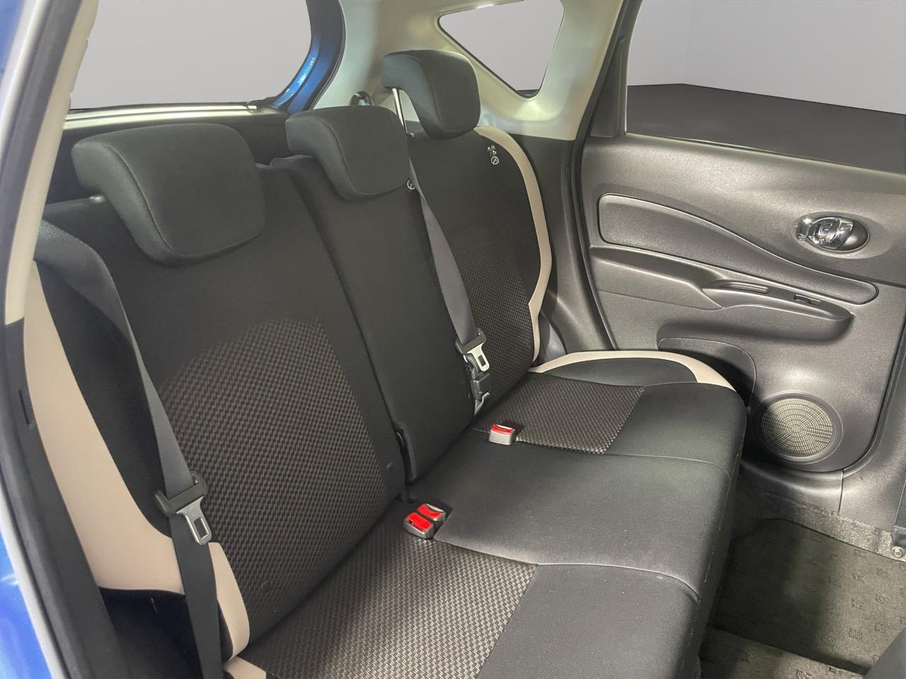 2017 Nissan Note e-power Hatchback LOW KM + AUTO LIGHTS + PUSH START