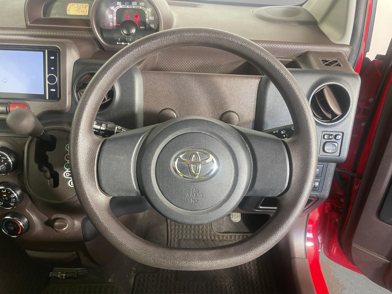 2013 Toyota SPADE 1.5 Y Hatchback ELECTRIC SLIDING DOOR + PUSH BUTTON START