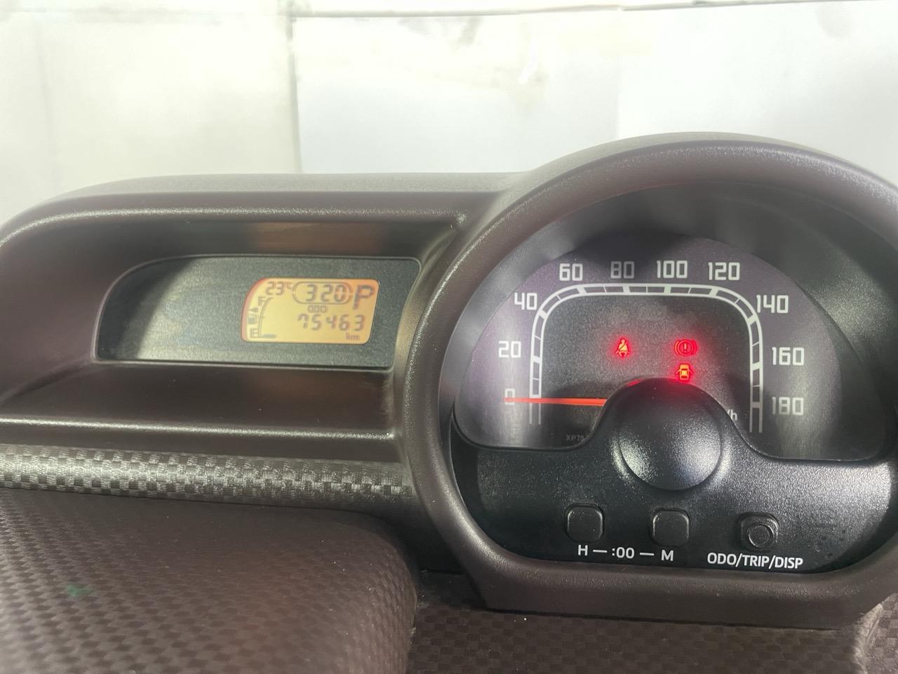 2013 Toyota SPADE 1.5 Y Hatchback ELECTRIC SLIDING DOOR + PUSH BUTTON START