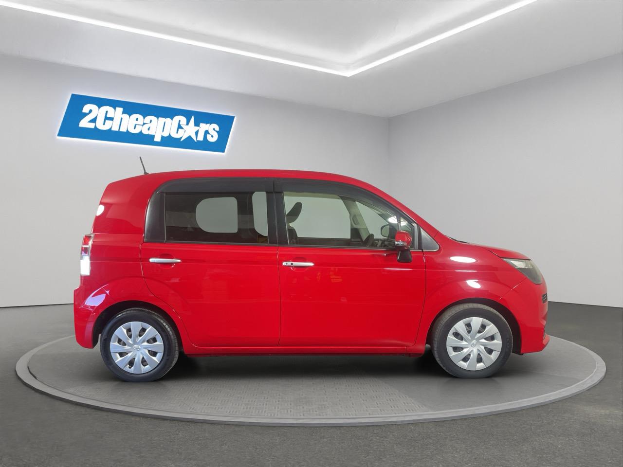 2013 Toyota SPADE 1.5 Y Hatchback ELECTRIC SLIDING DOOR + PUSH BUTTON START