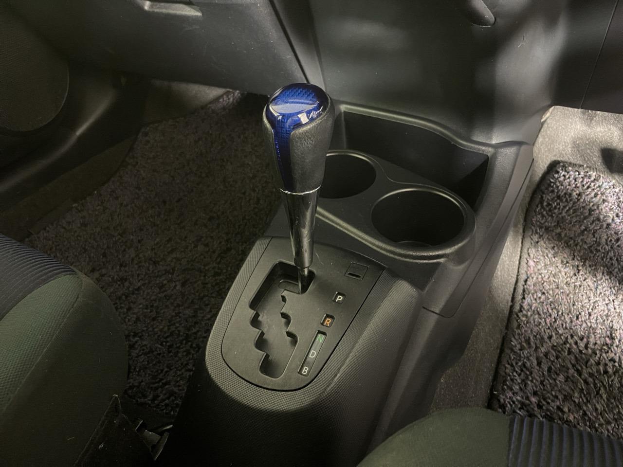 2016 Toyota Aqua Facelift Model S Hatchback REVERSING CAMERA + AUTO LIGHTS + PUSH BUTTON START