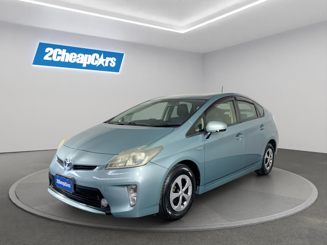 2013 Toyota Prius Hybrid Hatchback