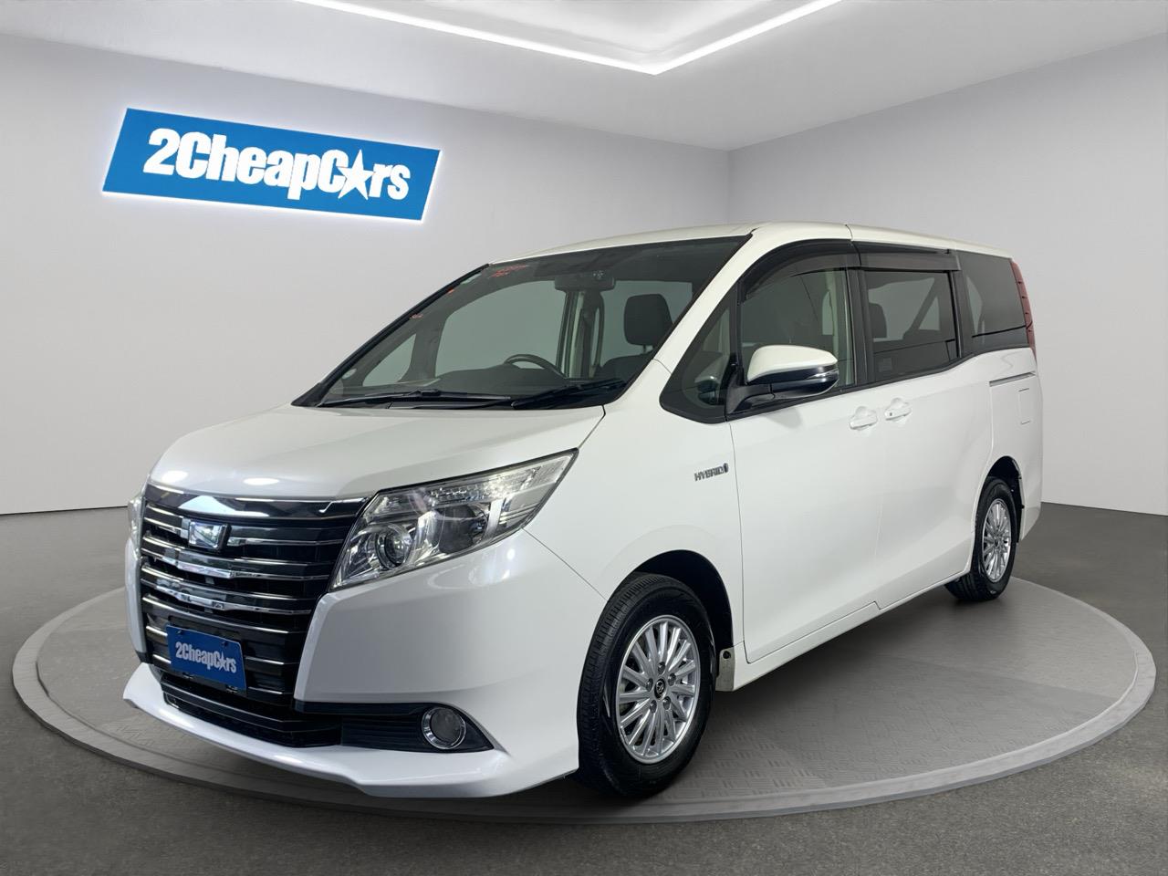 2015 Toyota Noah Hybrid G People Mover