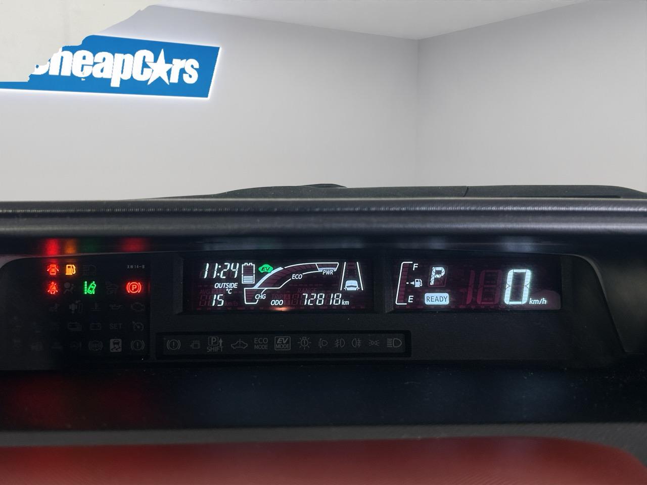 2017 Toyota Aqua Facelift Model S Hatchback REVERSING CAMERA + AUTO LIGHTS + PUSH BUTTON START