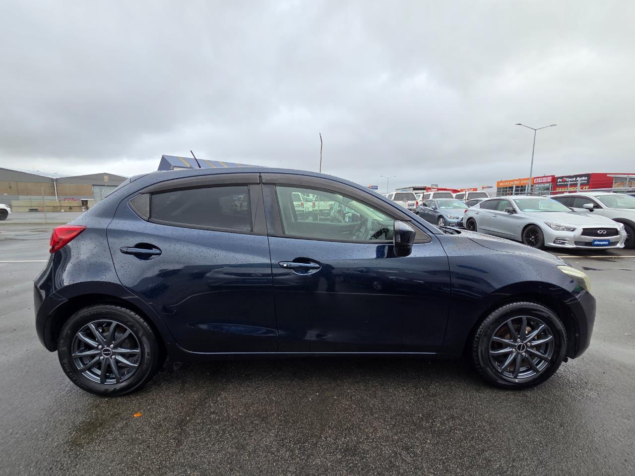 2015 Mazda Demio 2 New Shape Skyactive Hatchback SMART KEY + REVERSING CAMERA + AUTO LIGHT