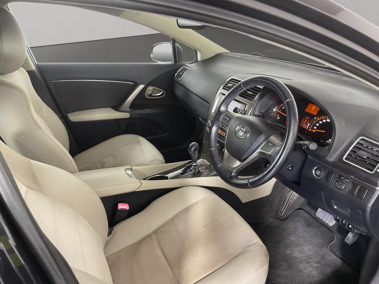 2012 Toyota Avensis WAGON Station Wagon CRUISE CONTROL + PADDLE SHIFT + AUTO LIGHTS