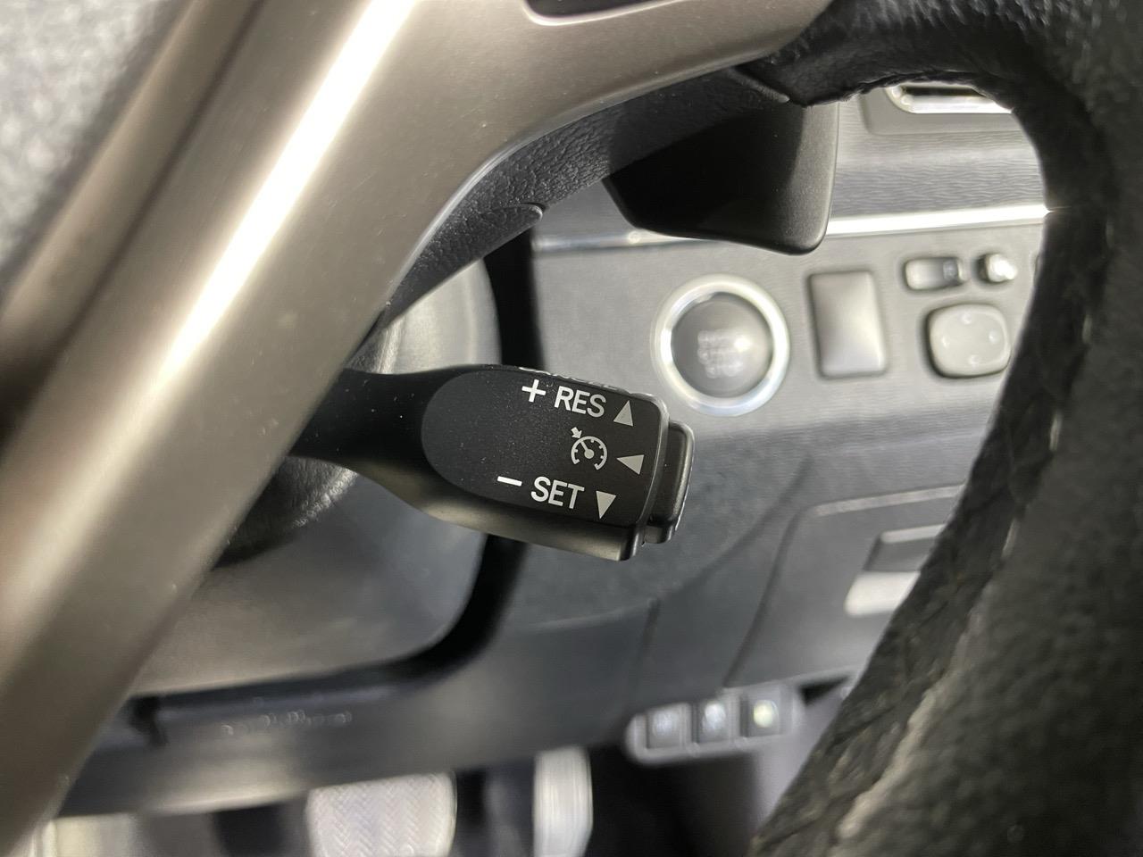 2012 Toyota Avensis WAGON Station Wagon CRUISE CONTROL + PADDLE SHIFT + AUTO LIGHTS