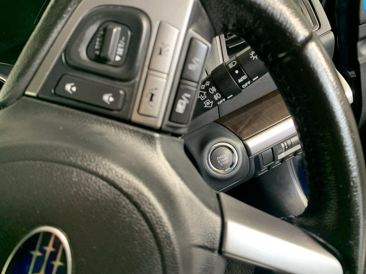 2015 Subaru Outback AWD Eyesight New Shape RV/SUV AWD + CRUISE CONTROL + EYESIGHT