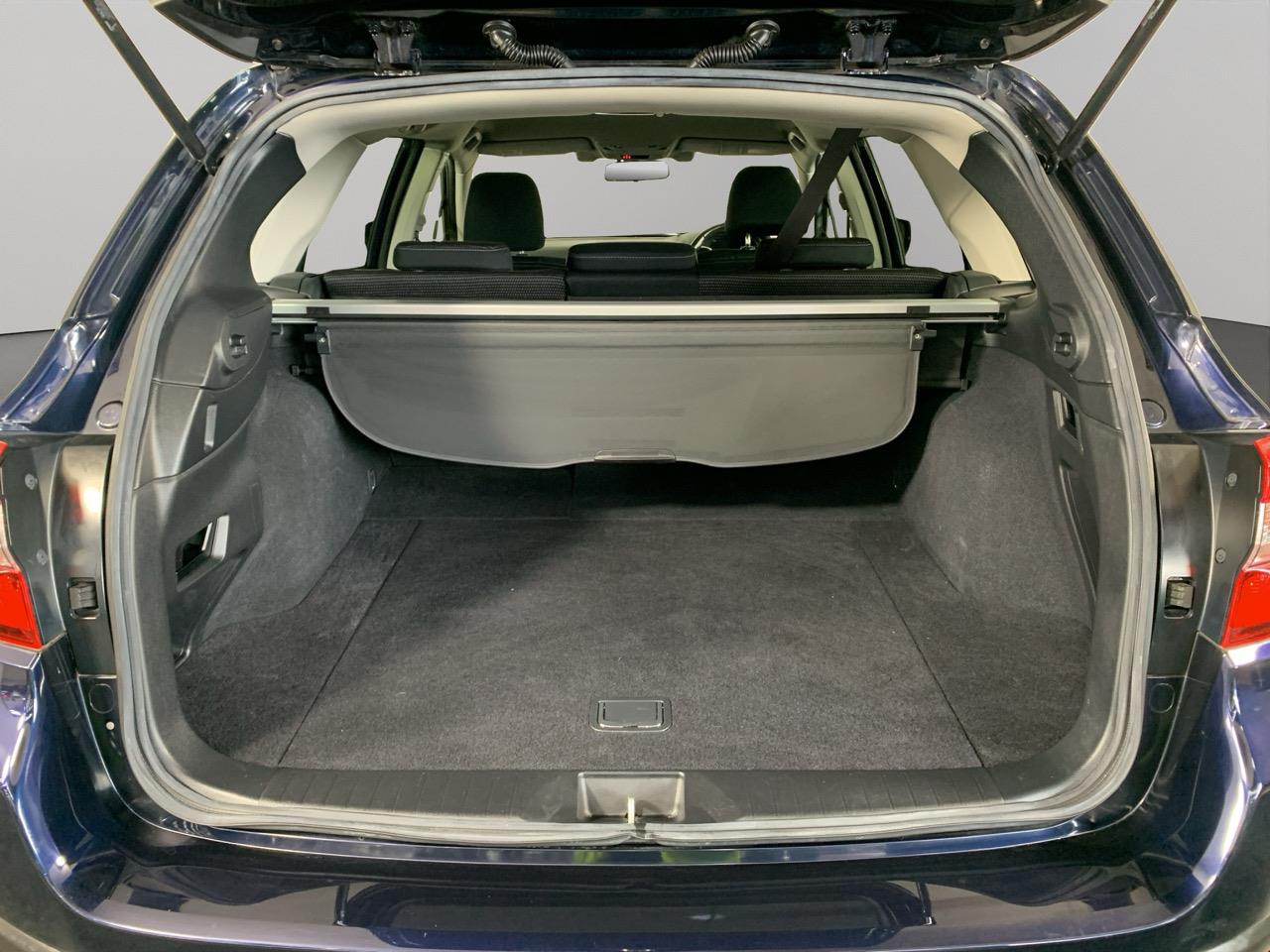 2015 Subaru Outback AWD Eyesight New Shape RV/SUV AWD + CRUISE CONTROL + EYESIGHT