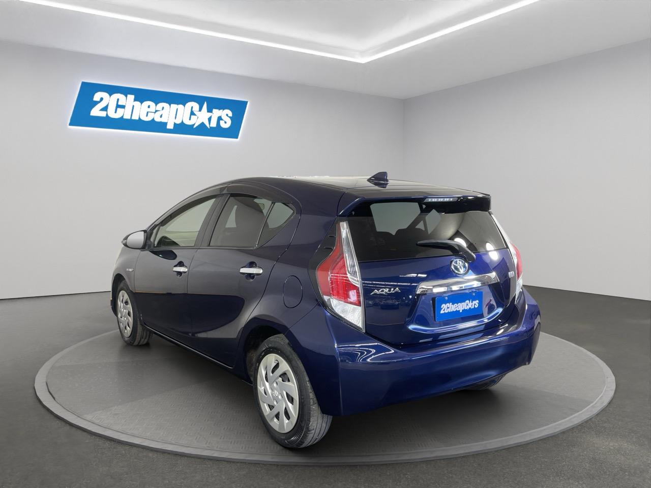 2016 Toyota Aqua Facelift Model S Hatchback REVERSING CAMERA + AUTO LIGHTS + PUSH START