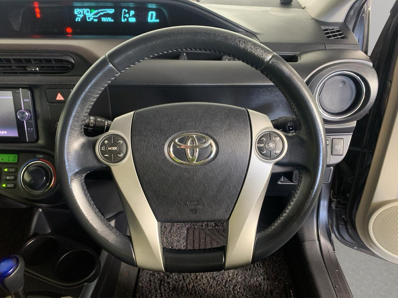 2013 Toyota Aqua G Hatchback PUSH BUTTON START + AUTO LIGHTS + REVERSING CAMERA