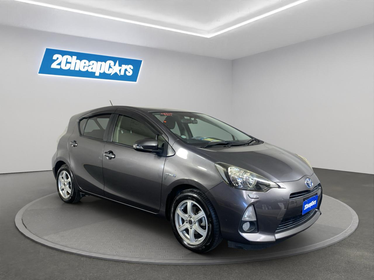 2013 Toyota Aqua G Hatchback PUSH BUTTON START + AUTO LIGHTS + REVERSING CAMERA