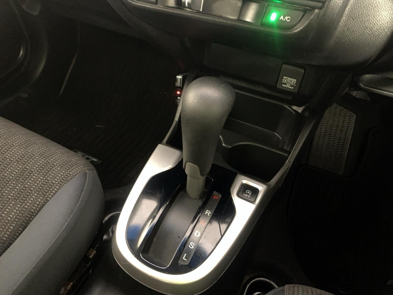 2014 Honda Fit Jazz New Shape Hatchback KEYLESS ENTRY + PUSH SRART + GREAT SPACE