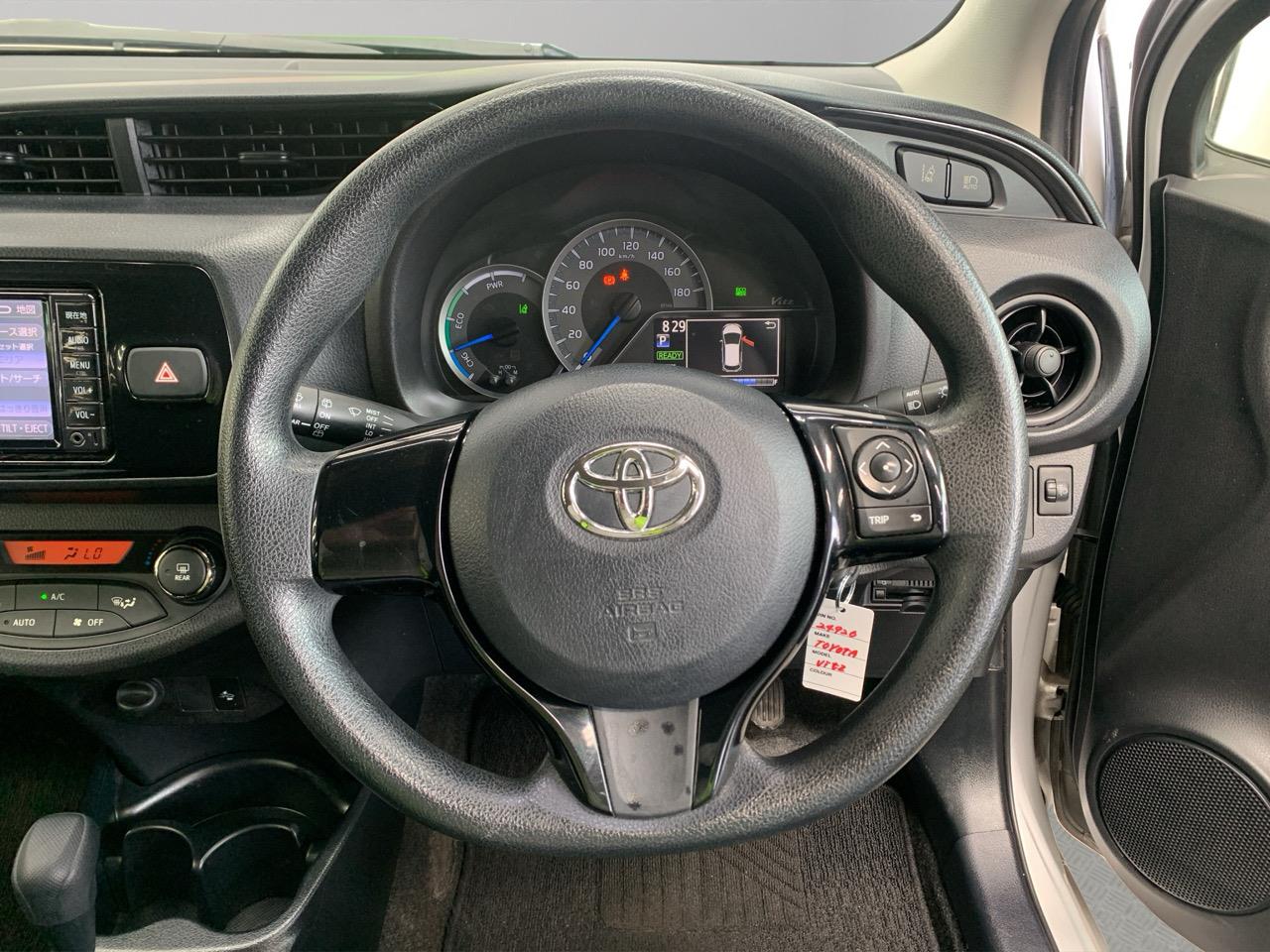 2017 Toyota Vitz YARIS HYBRID Hatchback REVERSING CAMERA + AUTO LIGHTS 