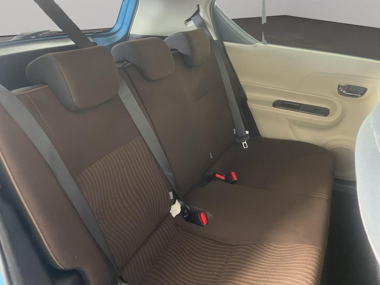 2012 Toyota Aqua G Hatchback PUSH START + REVERSING CAMERA