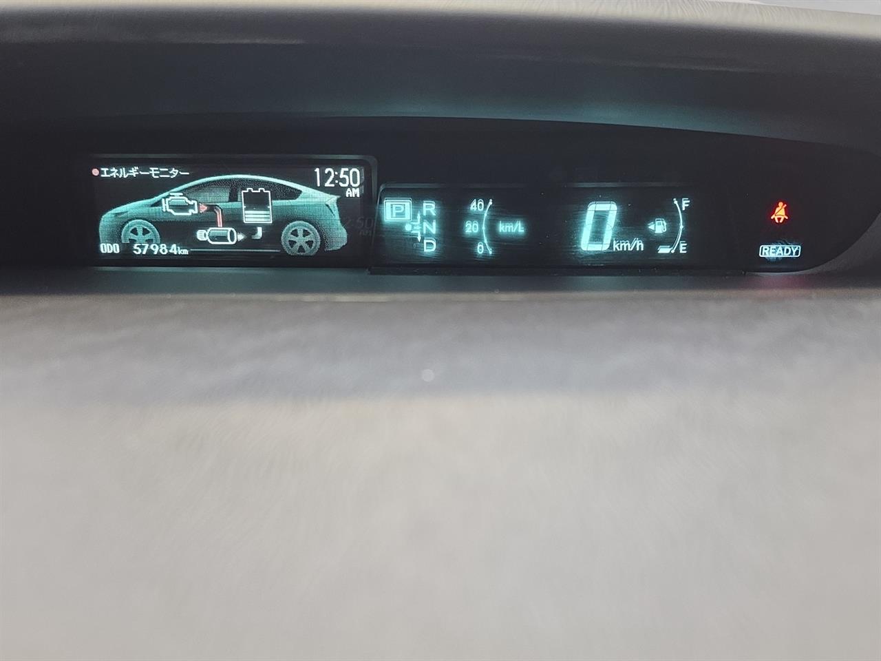 2012 Toyota Prius S Hatchback PUSH BUTTON START + AUTO LIGHTS + REVERSING CAMERA