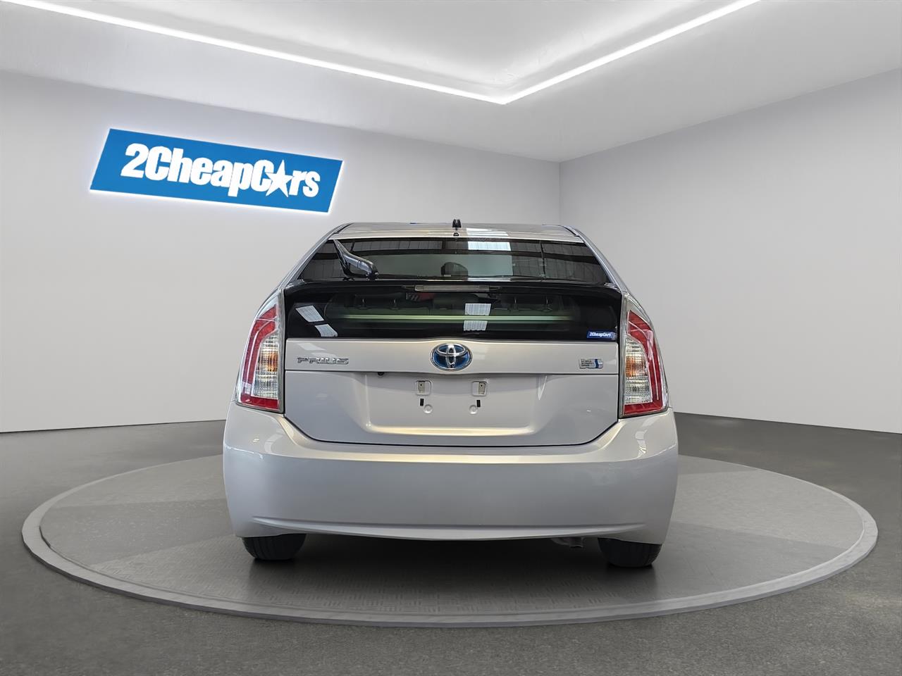 2012 Toyota Prius S Hatchback PUSH BUTTON START + AUTO LIGHTS + REVERSING CAMERA