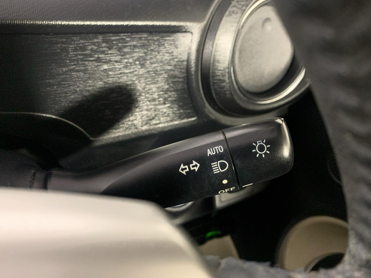 2014 Toyota Aqua G Hatchback LOW KM + REVESING CAMERA + PUSH SRART