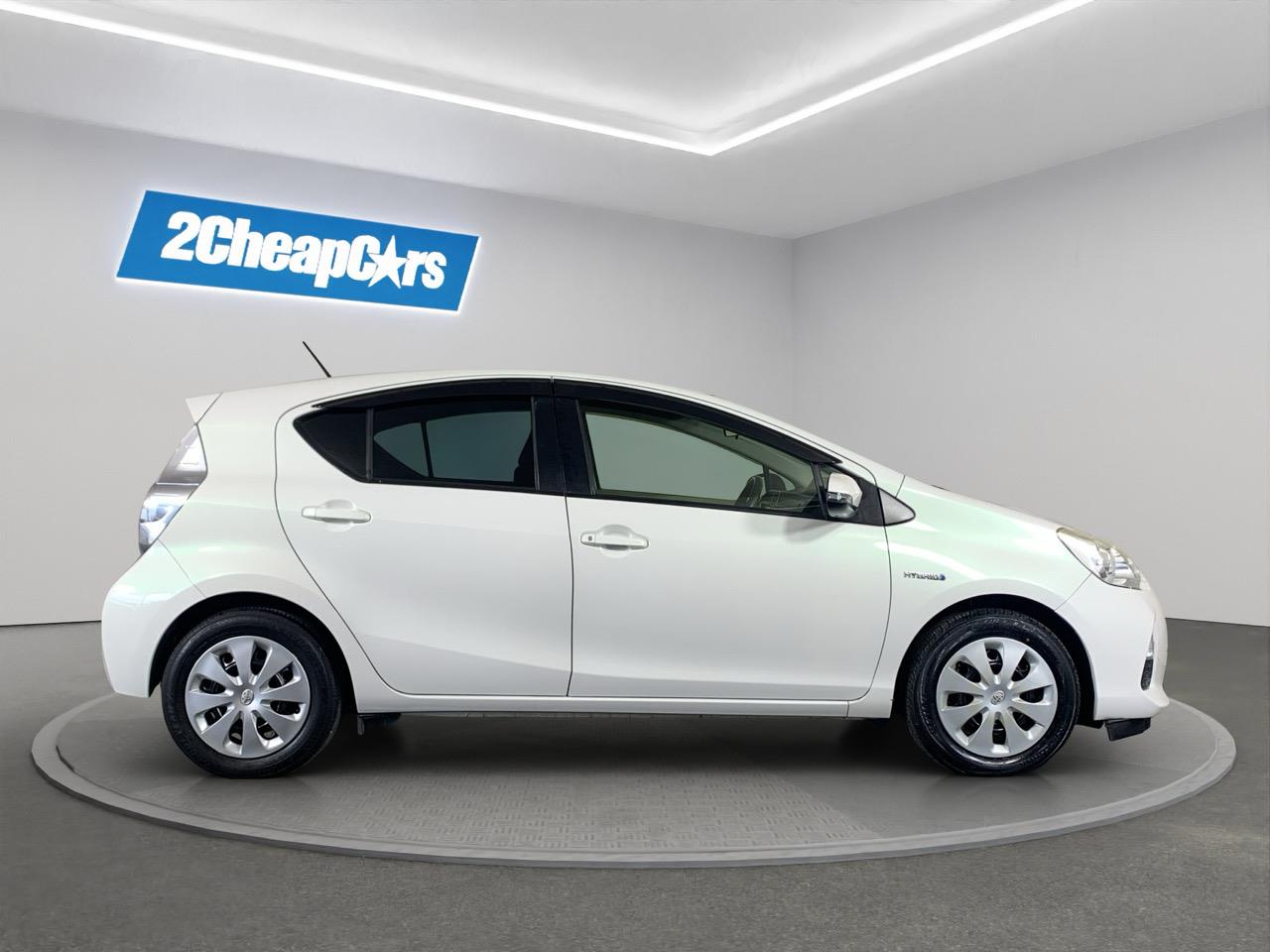 2014 Toyota Aqua G Hatchback LOW KM + REVESING CAMERA + PUSH SRART