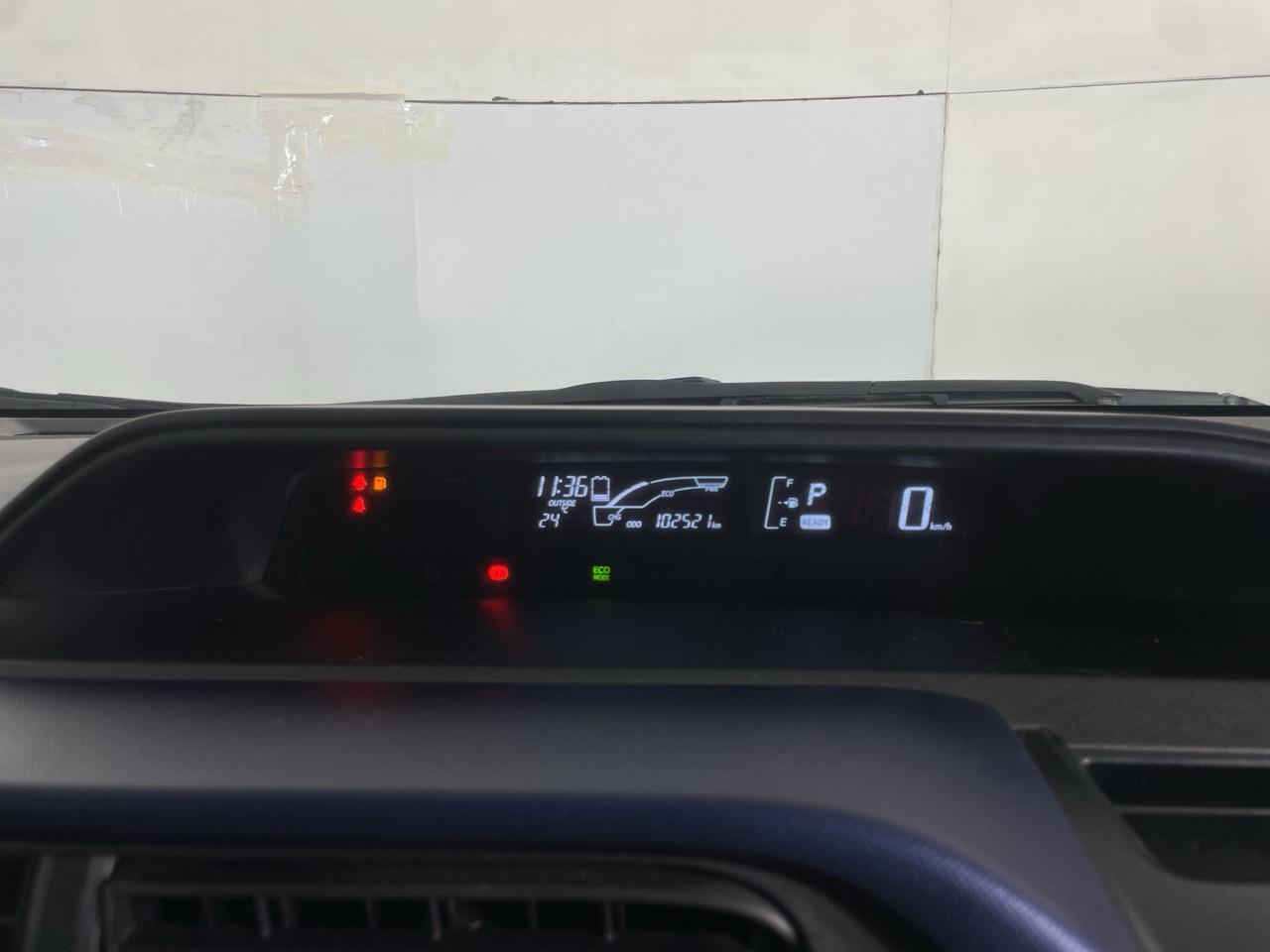 2015 Toyota Aqua Facelift Model S Hatchback REVESING CAMERA + PUSH SRART