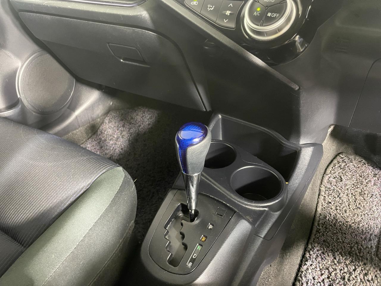 2015 Toyota Aqua Facelift Model S Hatchback REVESING CAMERA + PUSH SRART