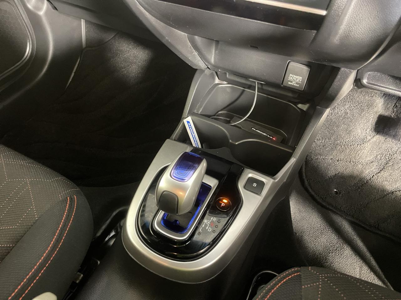 2013 Honda Fit Hybrid 1.5 Hybrid Hatchback CRUISE CONTROL + PUSH SRART + AUTO LIGHTS