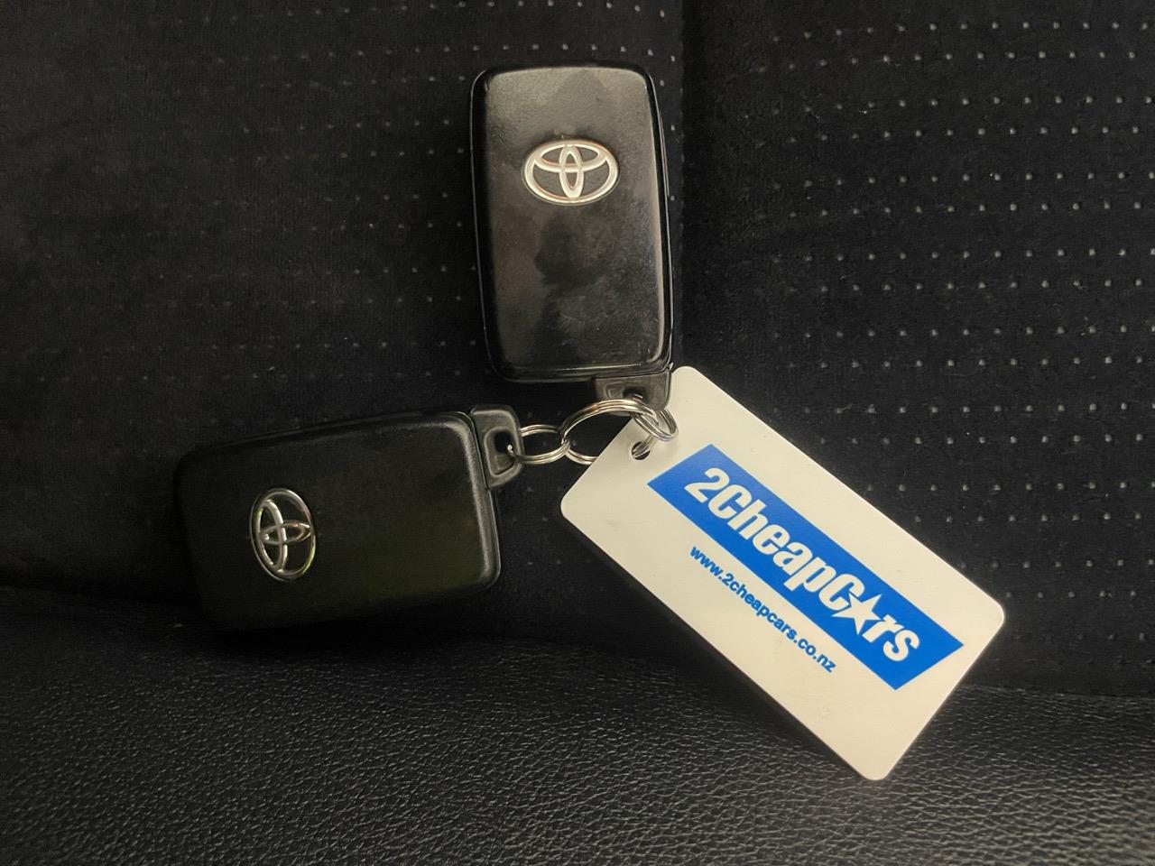 2013 Toyota Corolla Fielder Hybrid WXB Station Wagon REVERSING CAMERA + AUTO LIGHTS + PUSH BUTTON START