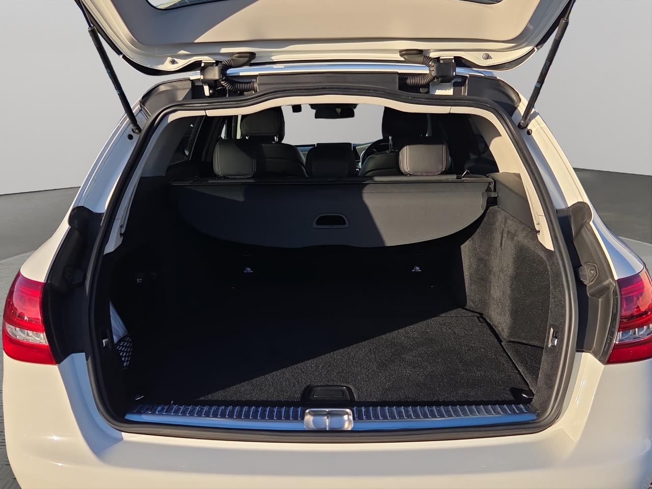 2015 Mercedes-Benz C 200 Avantgarde Line Station Wagon REVERSING CAMERA + SMART KEY + AUTO LIGHTS