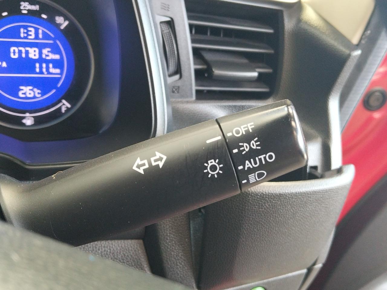 2014 Honda Fit Jazz Late Shape Hatchback PUSH BUTTON START + AUTO LIGHTS + REVERSING CAMERA