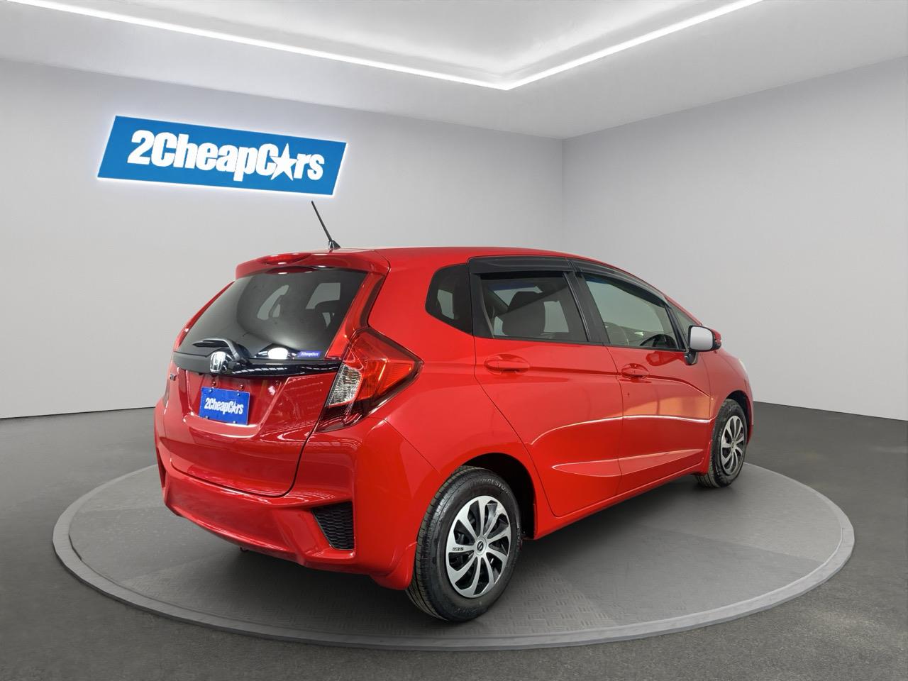 2014 Honda Fit Jazz Late Shape Hatchback PUSH BUTTON START + AUTO LIGHTS + REVERSING CAMERA