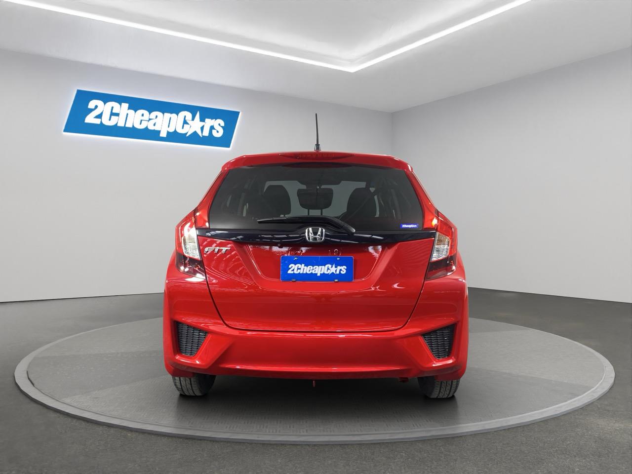 2014 Honda Fit Jazz Late Shape Hatchback PUSH BUTTON START + AUTO LIGHTS + REVERSING CAMERA