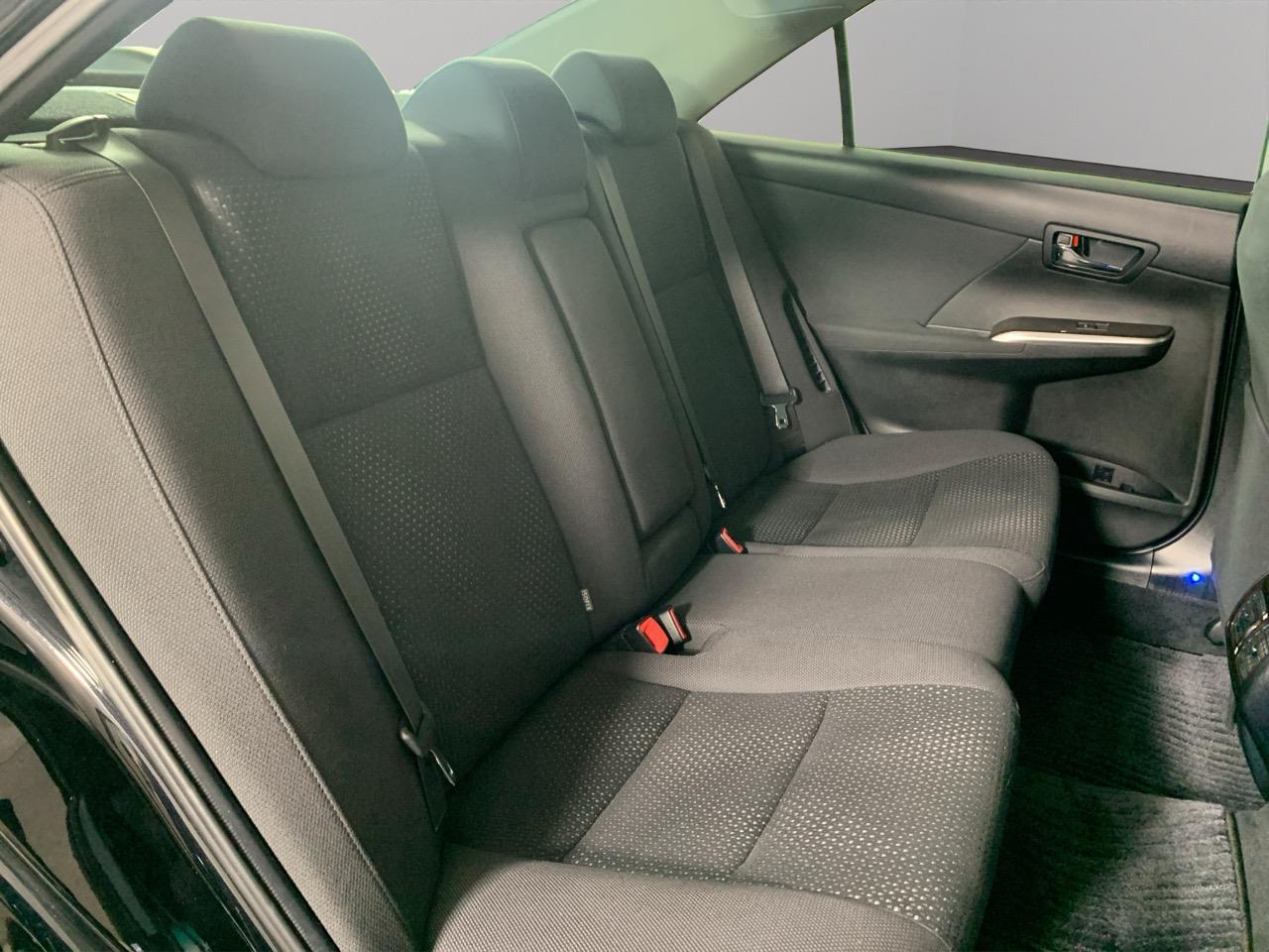 2012 Toyota Camry Hybrid G pkg Sedan REVESING CAMERA + CRUISE CONTROL + MAG WHEEL